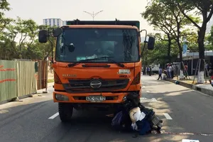 Tông trực diện ô tô chở rác, nạn nhân tử vong tại chỗ