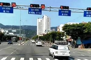 Tài xế Trung Nguyên vượt đèn đỏ ở Đà Nẵng đã nộp phạt