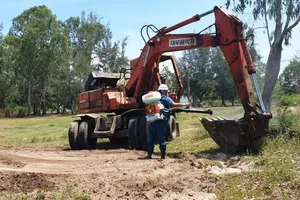 Kiểm điểm chủ tịch xã vì buông lỏng phòng chống dịch tả heo 