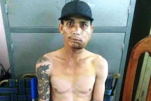 Khen thưởng công an xã bắt kẻ dùng súng AK bắn chết người tình