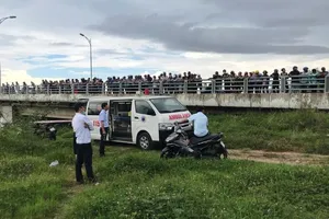Đà Nẵng: Nam thanh niên tử vong dưới gầm cầu Hòa Xuân