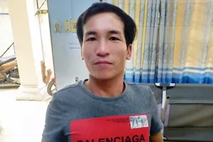 Cô gái bán dâm bị khách làng chơi trộm sạch tiền