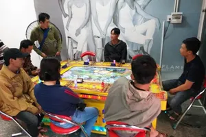 Tiệm game ở chung cư cao cấp thu lợi 60 triệu đồng mỗi ngày