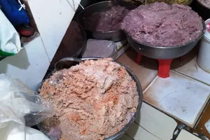 Phát hiện 2 lò chả cá dùng phụ gia không nguồn gốc