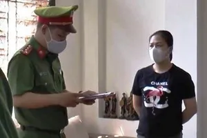 Đà Nẵng: 2 phụ nữ làm giả sổ hồng thế chấp 3,5 tỉ đồng