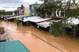 Nước các sông ở Quảng Ngãi đang lên, đã có nơi bị lụt