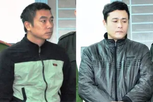 Hai nghi phạm bị bắt tạm giam. Ảnh: CA