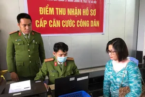 Đà Nẵng: 100 người dân đầu tiên được cấp thẻ căn cước công dân