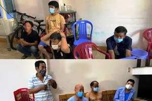 Đà Nẵng: Công an tạm giữ 9 người tụ tập đánh bài ăn tiền 