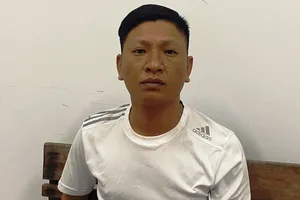 Kẻ lấy xe SH của cô gái khi tìm khuyên tai ở Đà Nẵng đã bị bắt