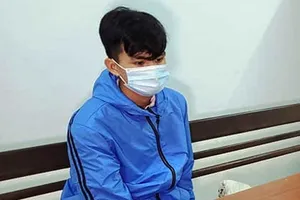 Thuê xe tải chở đồ điện lạnh ăn trộm như hàng của mình