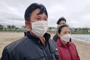  ‘Nước tràn vào chỉ trong 10 giây rồi ca nô lật úp...’