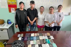 Bắt nhóm từ TP HCM ra Đà Nẵng móc túi