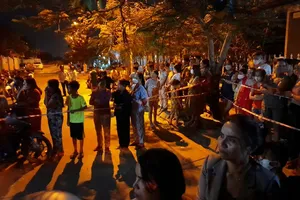 Vụ 2 bé gái tử vong nghi bị đầu độc: Người mẹ tự tử bất thành