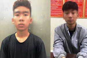 Hẹn người bán điện thoại ra quán cà phê để cướp giật