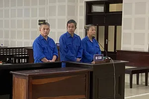 Cựu chủ tịch quận nhận hối lộ 500 triệu đồng bị phạt 7 năm tù