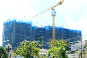 Dự án Riva Park cất nóc sau một năm thi công