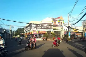 TP.HCM xử lý vi phạm trật tự đô thị ở Tân Phú