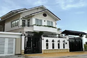 Hướng nhà tốt xấu và cách khắc phục