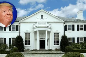 Những biệt thự xa hoa thuộc sở hữu của Donald Trump 