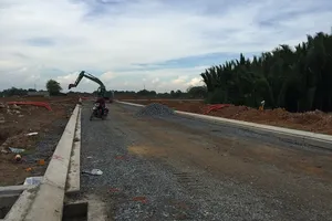 TP.HCM: Giao dịch đất nền quận 9 quá nhiều rủi ro