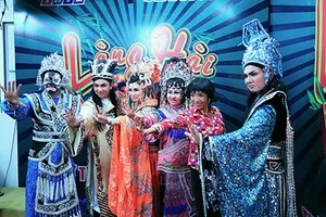 Cải lương Chung Vô Diệm đi thẩm mỹ viện hài