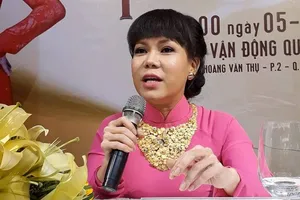 Việt Hương làm liveshow 'khủng' vì người nghèo