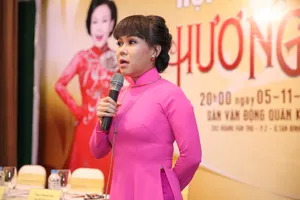 Việt Hương xin lỗi vụ Hương Lan bỏ đám cưới ra về