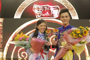 Hồng Trang –Hoàng Dững đăng quang Tài tử tranh tài
