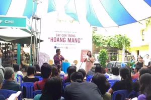 Cùng tiến sĩ 'Dạy con trong 'hoang mang'