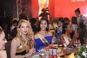 Mãn nhãn với 80 hoa hậu thế giới khoe sắc tại TP.HCM