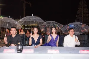 Kỳ Duyên đọ sắc cùng hoa hậu Mỹ Linh và đàn chị Hà Kiều Anh