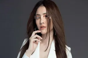 Người đẹp bán dâm tiếp tục bị tước danh hiệu á hậu