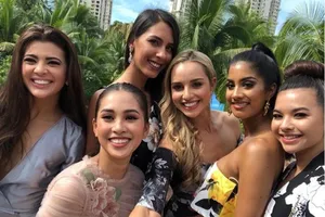 Tiểu Vy được khen trong trang phục thường ngày ở Miss World