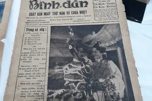 Xem 300 hiện vật cải lương xưa