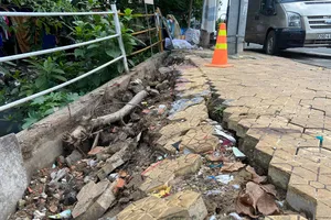 Cần sớm khắc phục tình trạng sạt lở ở kênh Hy Vọng 