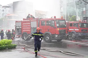 Công an hướng dẫn 7 kỹ năng sinh tồn cho trẻ nhỏ khi gặp cháy