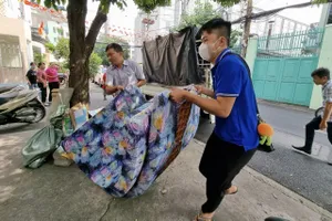 Quận Phú Nhuận tổ chức thu gom rác cồng kềnh dịp cuối năm