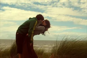 Thương thì sâu lắng hơn 10 lần yêu nhau 