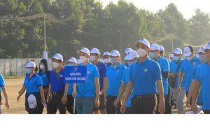 Hơn 6.000 người chạy bộ vì TP Thủ Đức văn minh, hiện đại, nghĩa tình 