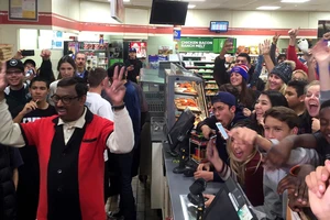 Vé trúng độc đắc Powerball 1,586 tỉ USD được mua ở California