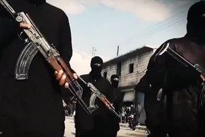 Hơn 200 chiến binh IS tạo phản giết chết thủ lĩnh