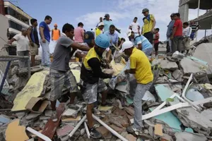 Động đất ở Ecuador: 272 người chết, hơn 2.500 người bị thương