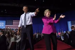 Cặp đôi Obama-Clinton cùng vận động tranh cử 
