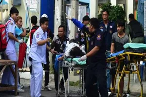 Thái Lan: 11 vụ nổ trong vòng chưa tới 24 giờ, liên quan trưng cầu hiến pháp?