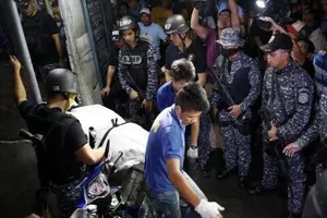 Đấu súng, nổ lựu đạn ở nhà tù Philippines, 10 tù nhân chết