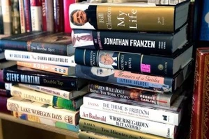 Sách in vẫn chưa bị thời đại Internet 'khai tử'