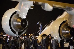 Obama: Tổng thống Mỹ đương nhiệm đầu tiên đến Lào