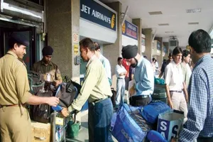 22 sân bay Ấn Độ báo động khủng bố