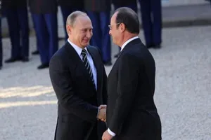 Putin hủy đến Pháp vì bị gọi phạm tội ác chiến tranh 